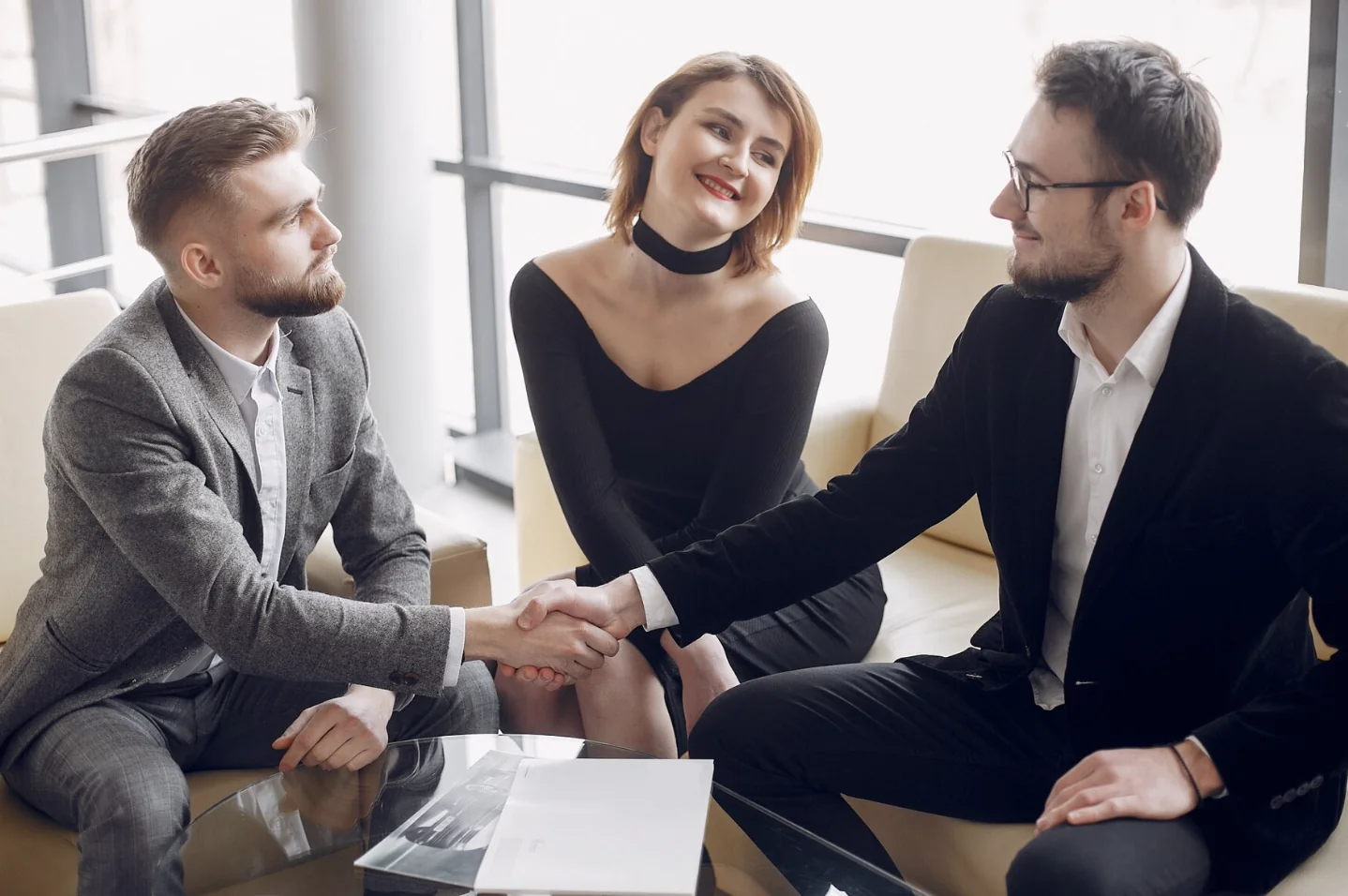 Processamento de Linguagem Natural (PLN) no Cliente Oculto: Extraindo Insights Valiosos de Relatórios e Feedbacks