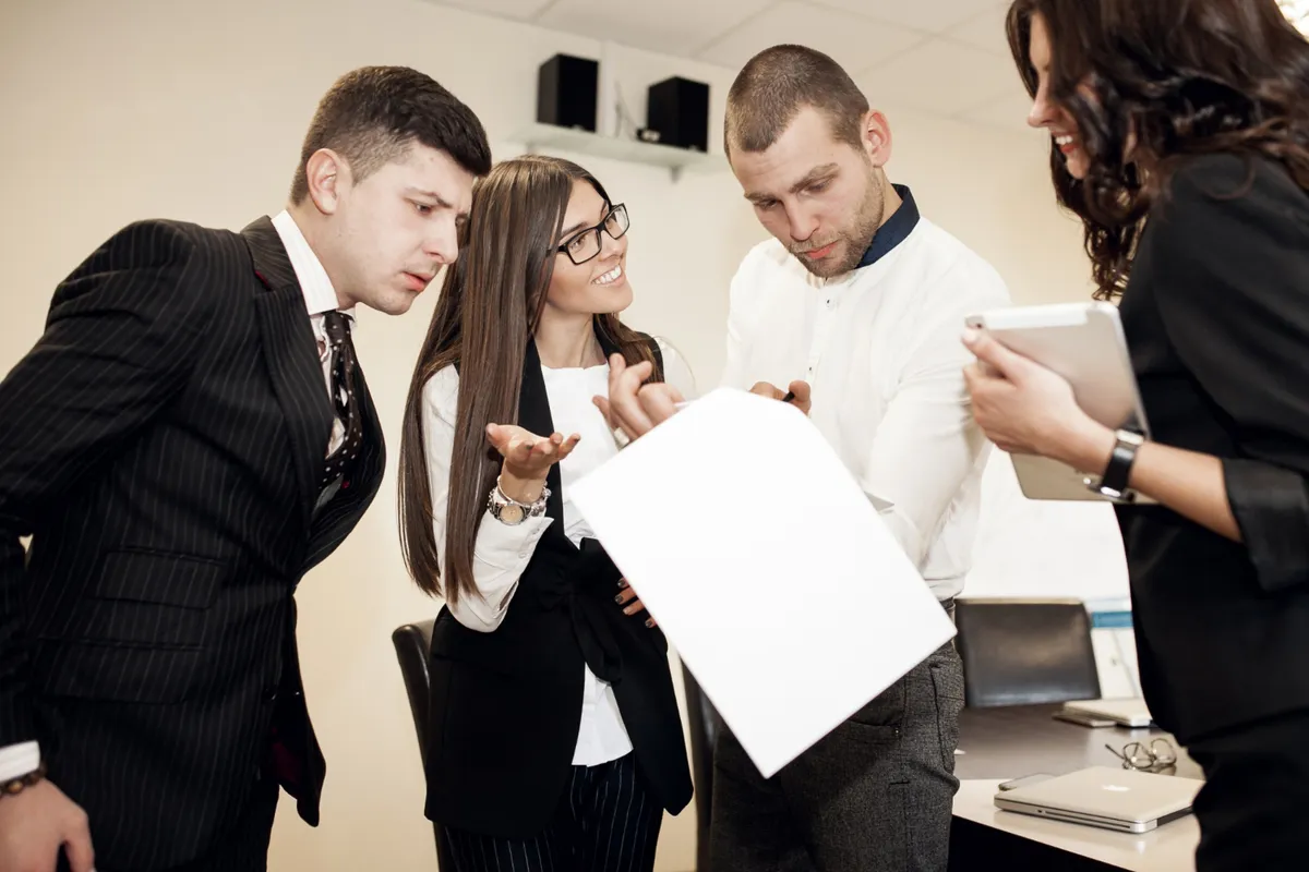Role play para atendentes: simulando situações reais com resultados reais